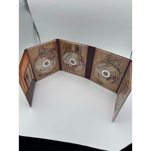 The Lord of the Rings: The Two Towers DVD 4-Disc Set Special Extended - Picture 2 of 4